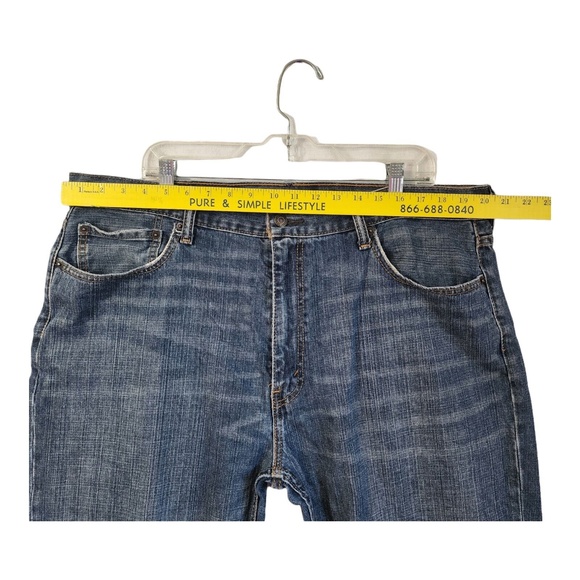 Levis Men's 559 Relaxed Fit Straight Blue Denim Jeans Size 40X32 - Picture 5 of 11